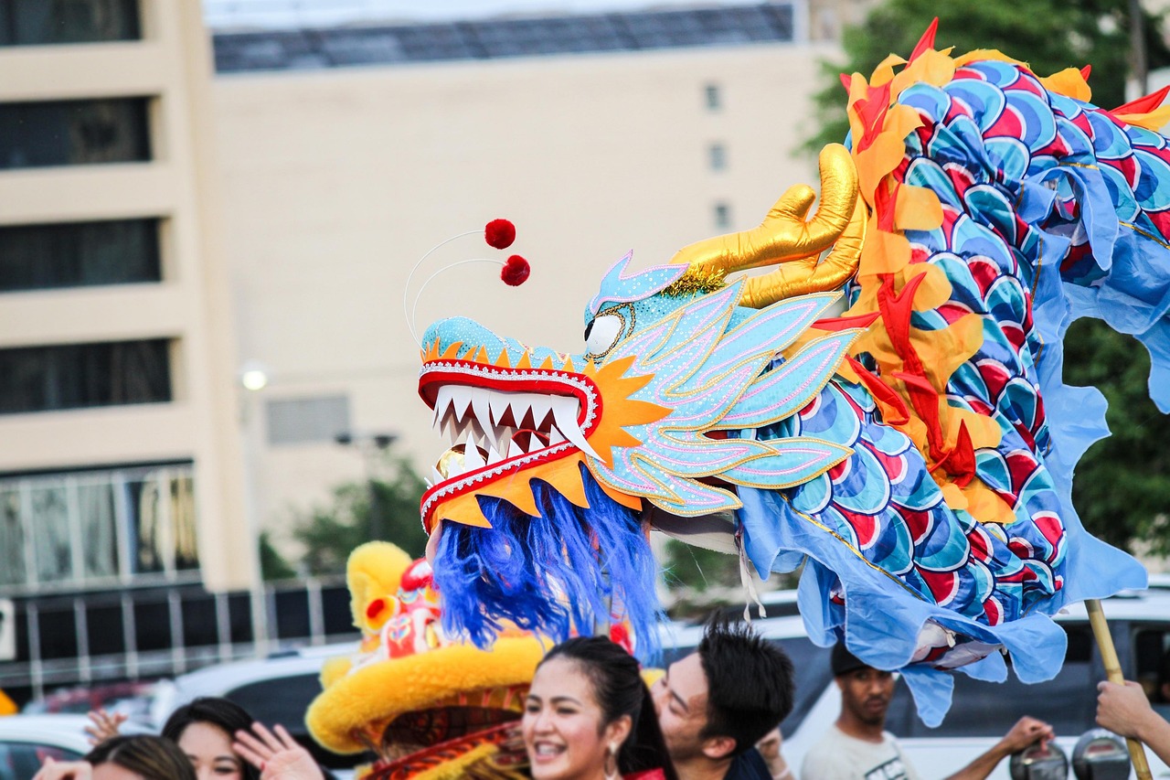 哪吒，中国神话中的文化象征与现代解读